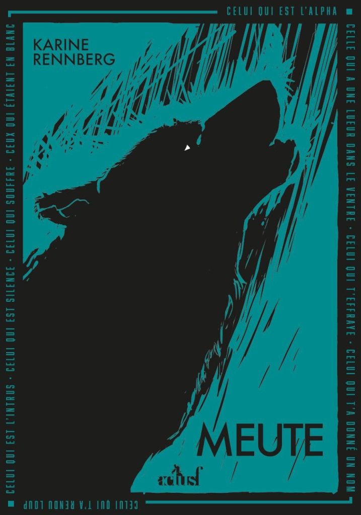 Couverture du livre. La silhouette d'un loup noir sur fond bleu.